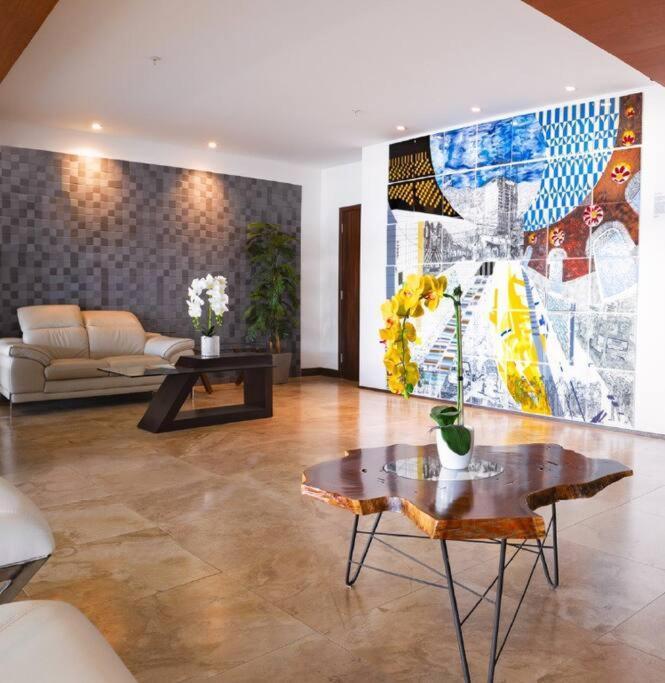 1102 Torre Los Yoses Hermoso Apartamento En Barrio Escalante Sin Parqueo 聖荷西 外观 照片